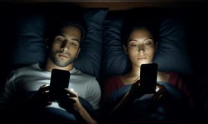 Imagen creada con IA que muestra el uso de dispositivos electrónicos desde la cama en México