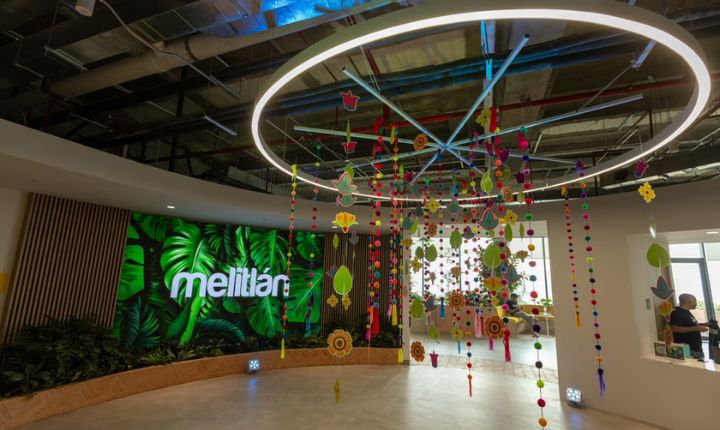 Vistazo interior de Melitlán, la nueva oficina de Mercado Libre en CDMX.