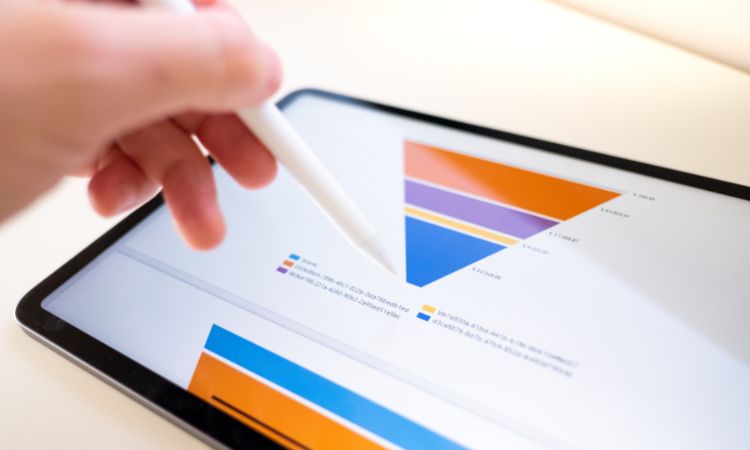 Cómo mantener tu base de datos de prospectos actualizada para evitar que se te escapen oportunidades comerciales