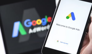 cambio en pantallas de movil entre Google Ads y AdWords